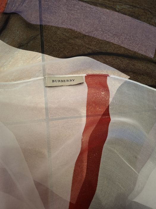 Szal Burberry jedwab duzy