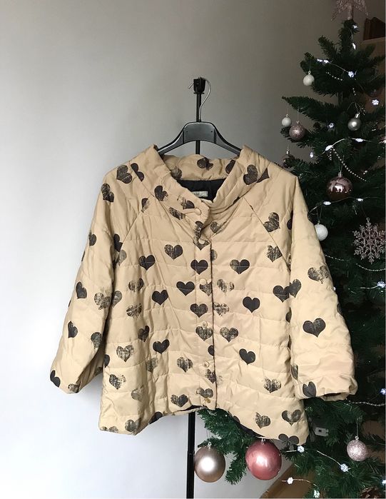 Kurtka przejściowa jasno-brązowa w serca