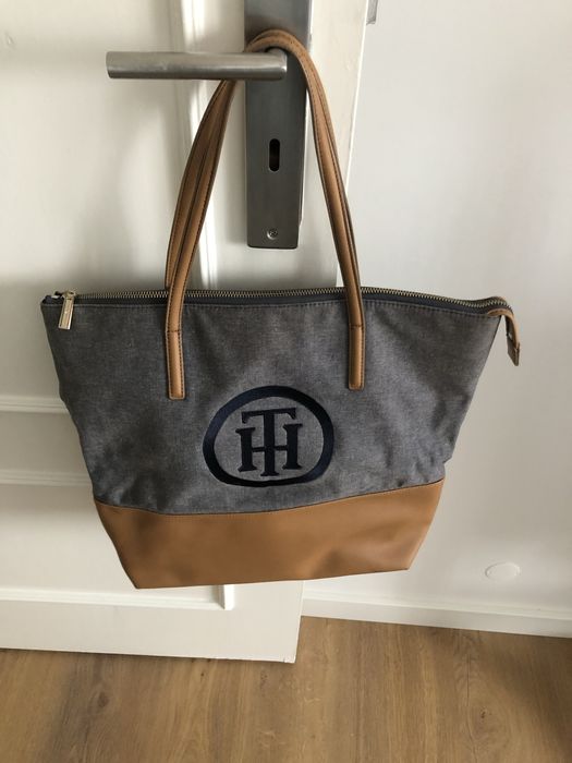 Varias carteiras em bom estado