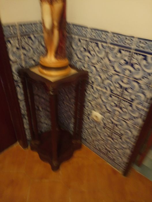 Estátua feminina Vénus 74 cm*