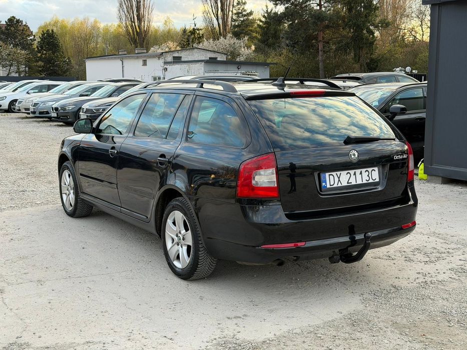 Skoda Octavia 1.2 Benzyna/2010r/Navi/Klima/Hak/PDC/Alufelgi/Zamiana