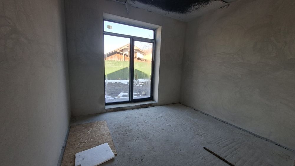 Продаж будинок. Площа 180м², 7сот. Комунікації. Розтермінування. єОселя