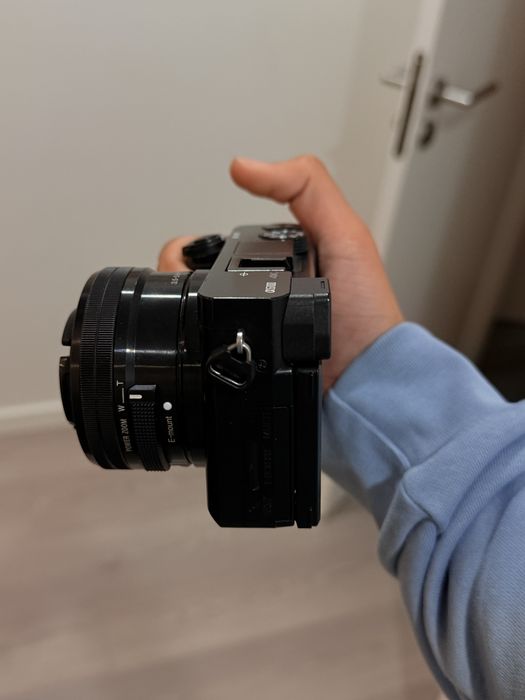 Vendo Sony A6100 4k