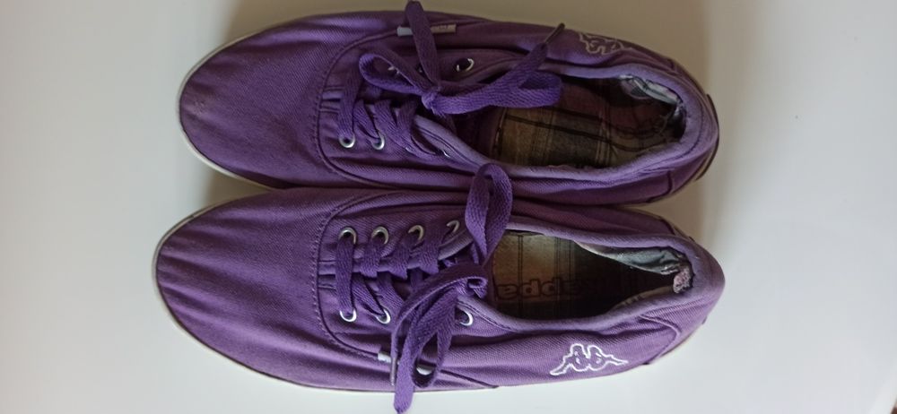 Fioletowe buty marki Kappa w rozmiarze 38