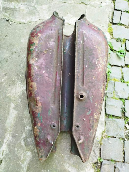 Бак К-750 під ремонт