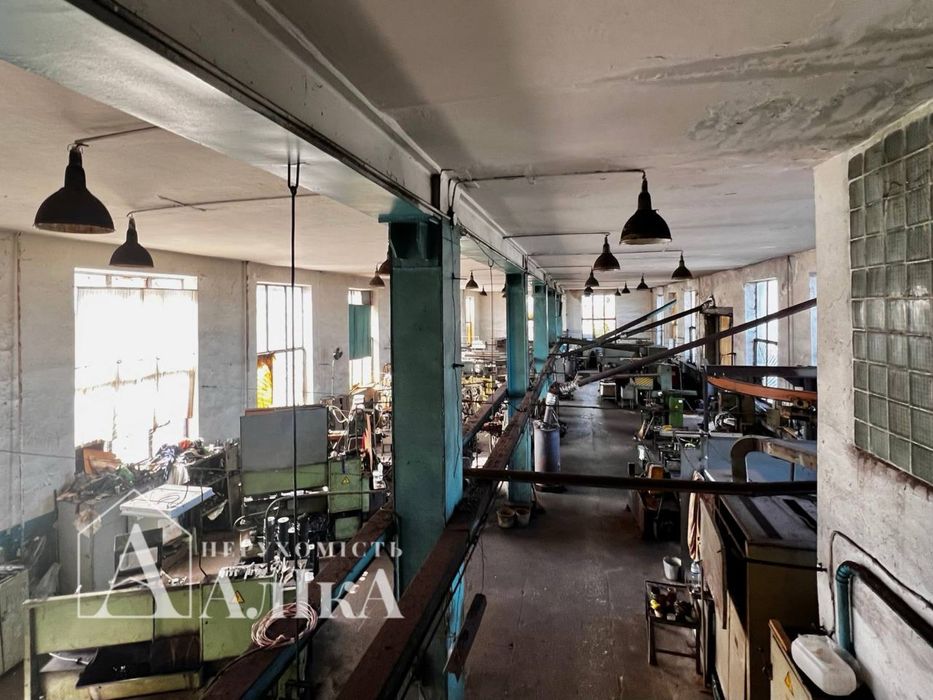 Продам велике виробниче приміщення