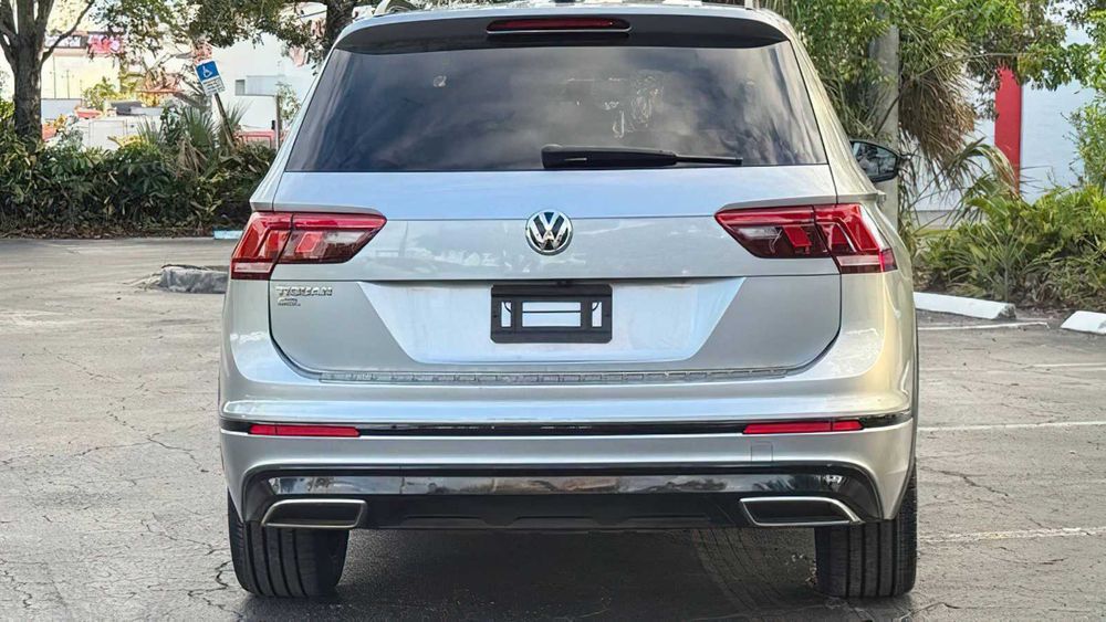 Volkswagen Tiguan      2019