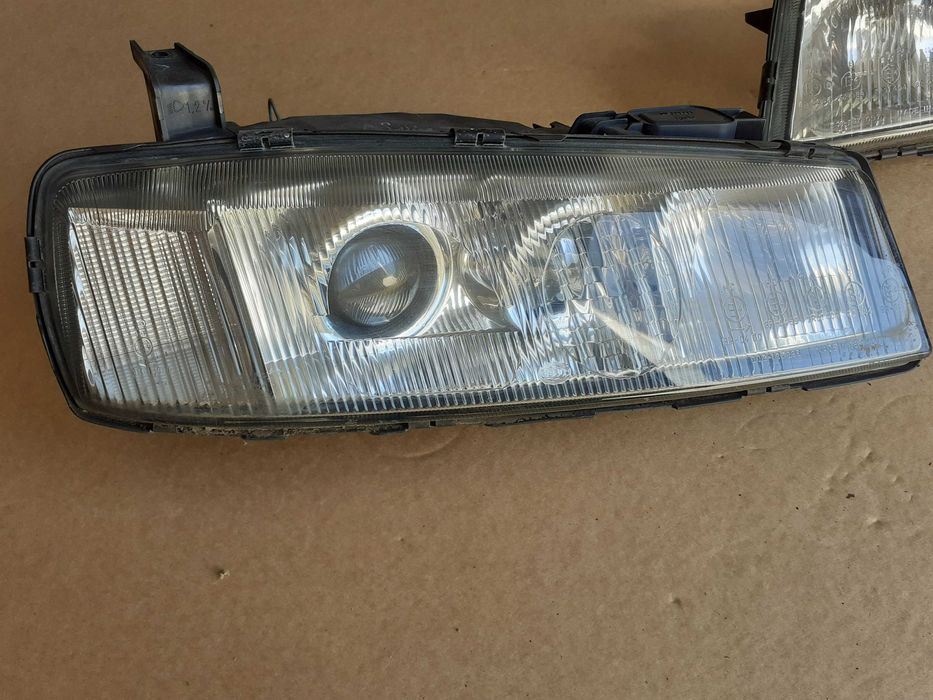 Opel Calibra Reflektory Komplet Lewy + Prawy Europa