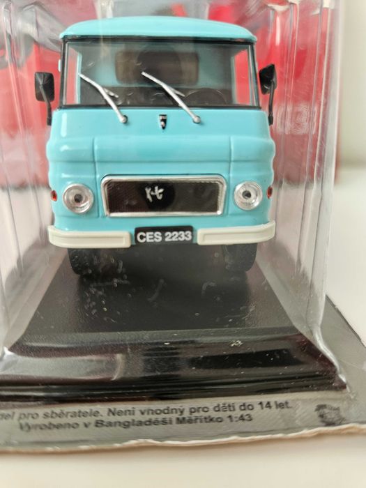 Model Żuk A-03 Złota Kolekcja Samochody PRL DeAgostini skala 1:43