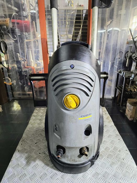 Myjka ciśnieniowa Karcher HD 9/20-4M