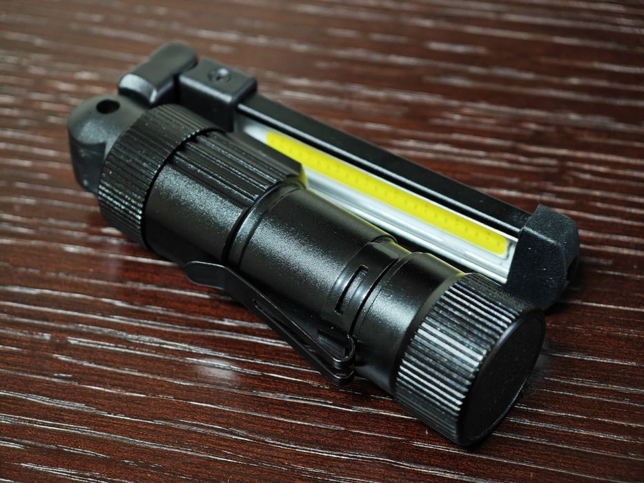 Lanterna led com base Magnética