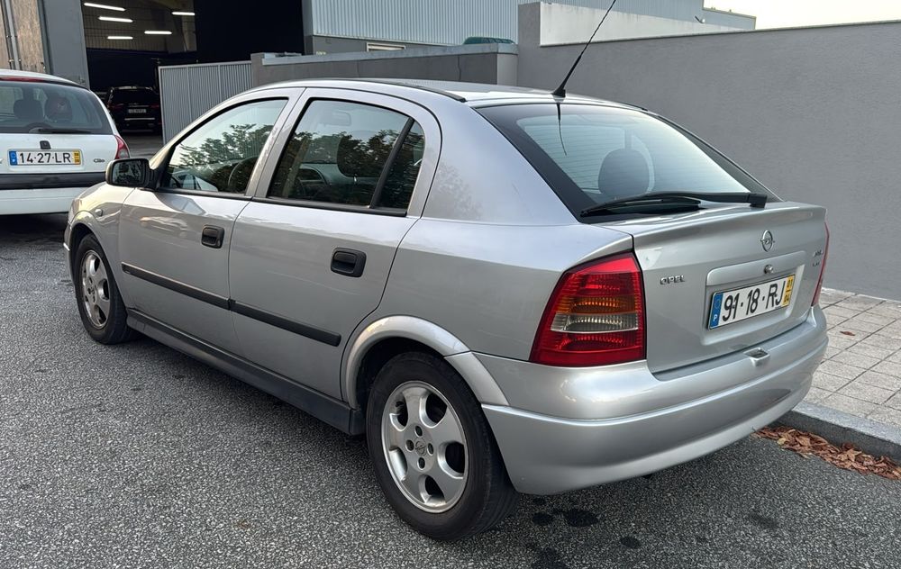 Opel Astra 1.4 Club