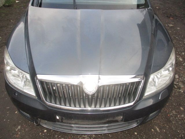 Na części Skoda Octavia II 9153 Silnik Skrzynia Maska Zderzak Drzwi Klapa Szyba