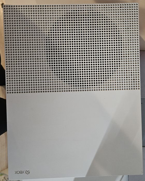 Konsola Xbox One S + Pad od Xbox Series X/S