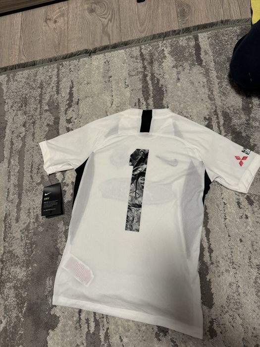 Футболка  Nike дитяча на8- 10 років.