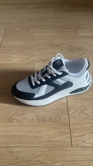 кросівки жіночі STEVE MADDEN