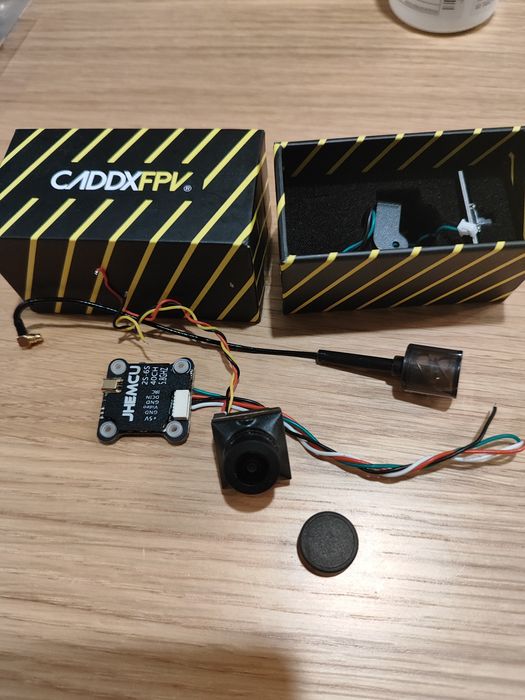 0Dron BetaFpv pavo 25v2