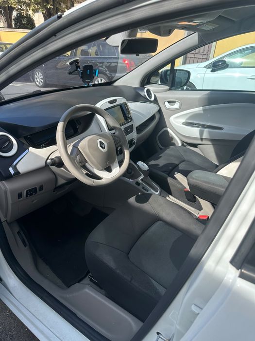 Carro elétrico Zoe 2014 — photo 5