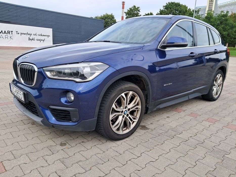 Zamienie lub sprzedam Bmw x1 xline jasny srodek panorama serwis head up , ambiente , mpakiet , full led , tryb sport