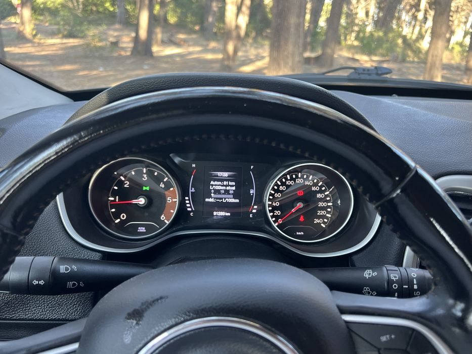 Jeep Compass 1,6 diesel