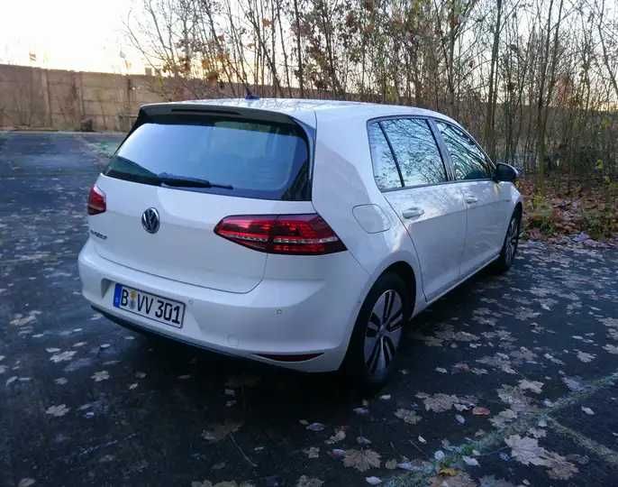 Бампер E-Golf  розборка фольцваген e-гольф