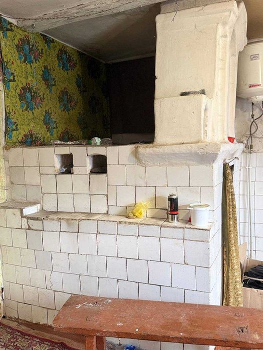 Продаж будинку в центрі с. Ріпки з приватизованою ділянкою!