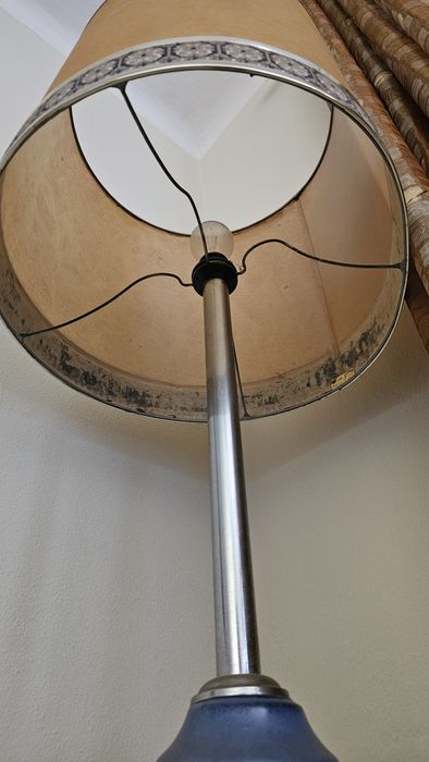 Candeeiro de pé sala