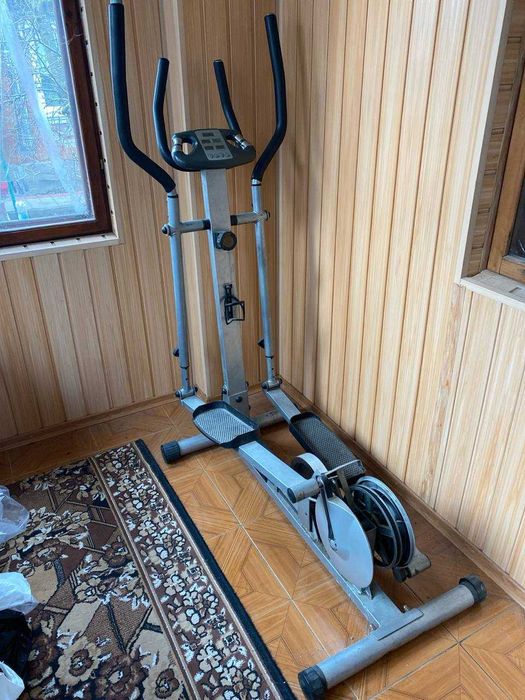 Тренажер орбітрек домашній