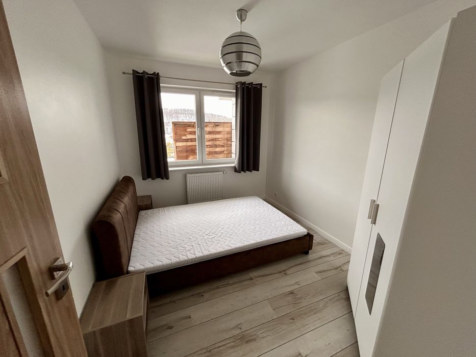 Na wynajem mieszkanie Reda z miejscem w hali garażowej