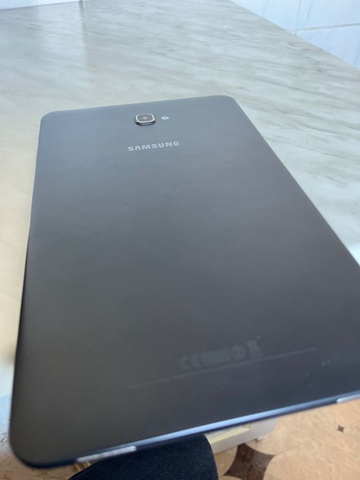 Планшет Samsung Tab A6