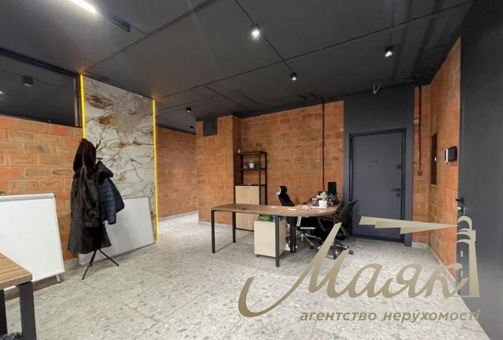 Аренда офиса Французский квартал 2 ул. Маккейна Предславинская Печерск
