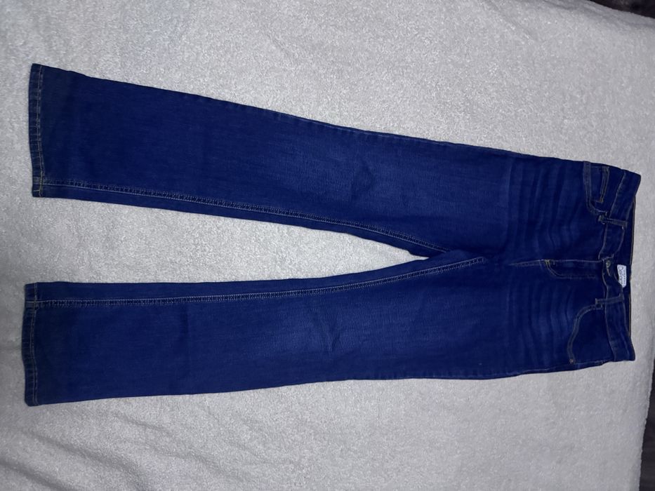 Сині джинси кльош