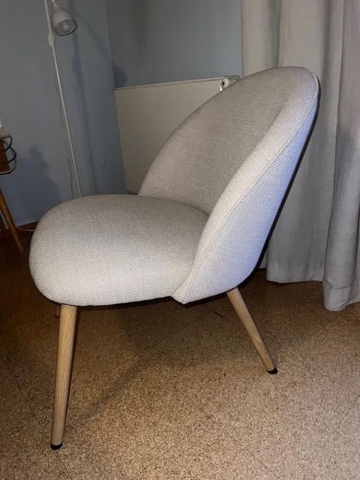 Cadeirão/Poltrona Bege