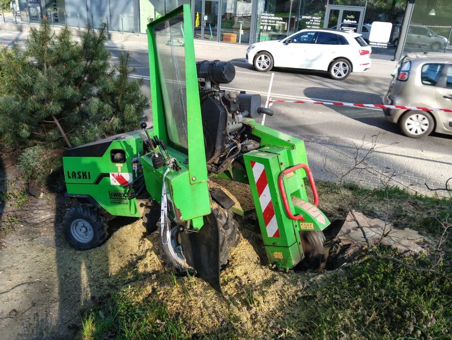 Frezarka - karczownik pni Laski F500