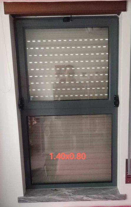 Vendo janelas de correr em alumínio