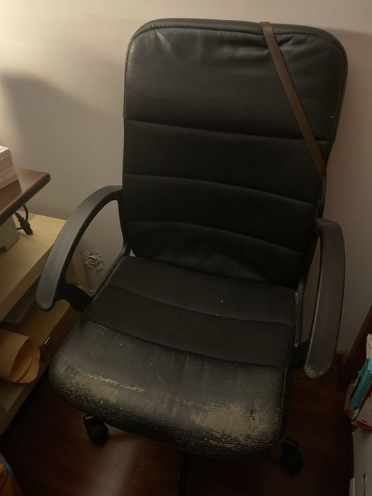 Cadeira escritorio IKEA com rodas