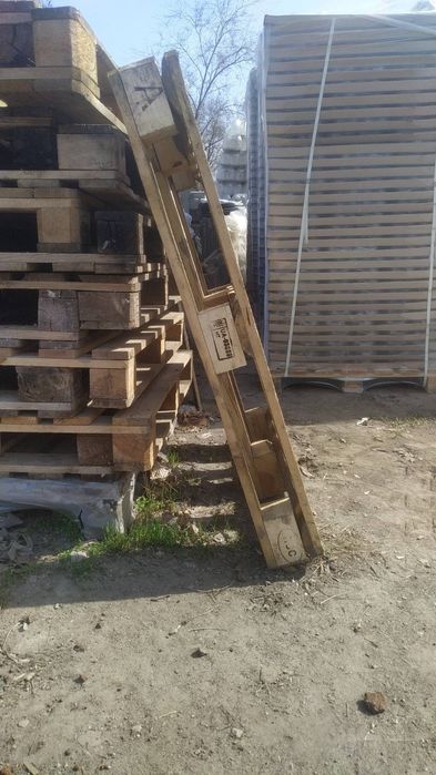 Продам поддоны Б/У