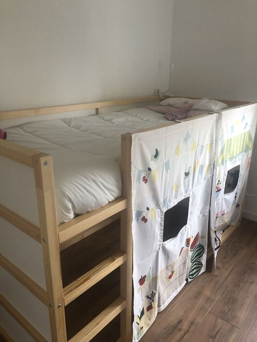 Cama Reversivel Kura IKEA com colchão incluido