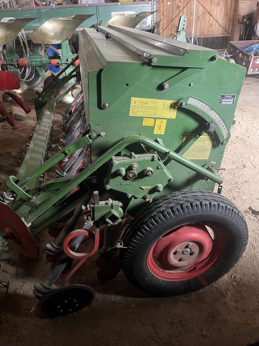 Siewnik hassia DK300