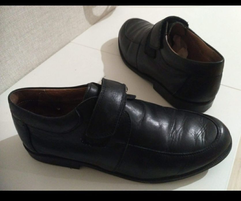 Туфлі класичні. Розмір 39