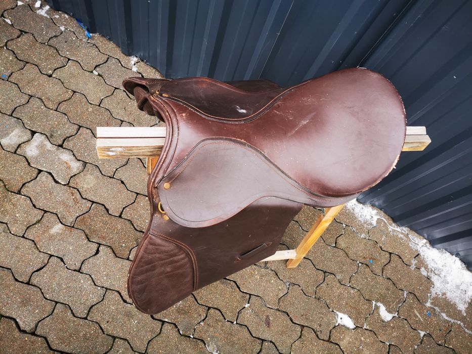 Siodło ujazdowe skórzane  HAFLINGER z Niemiec