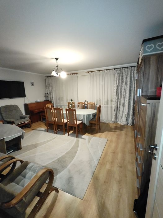 Mieszkanie pięciopokojowe oraz  garaż przy Konieczkach