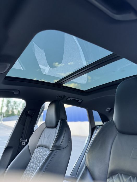 Audi e-tron 2019 | 95 кВт·год | Quattro | 130 тис. км