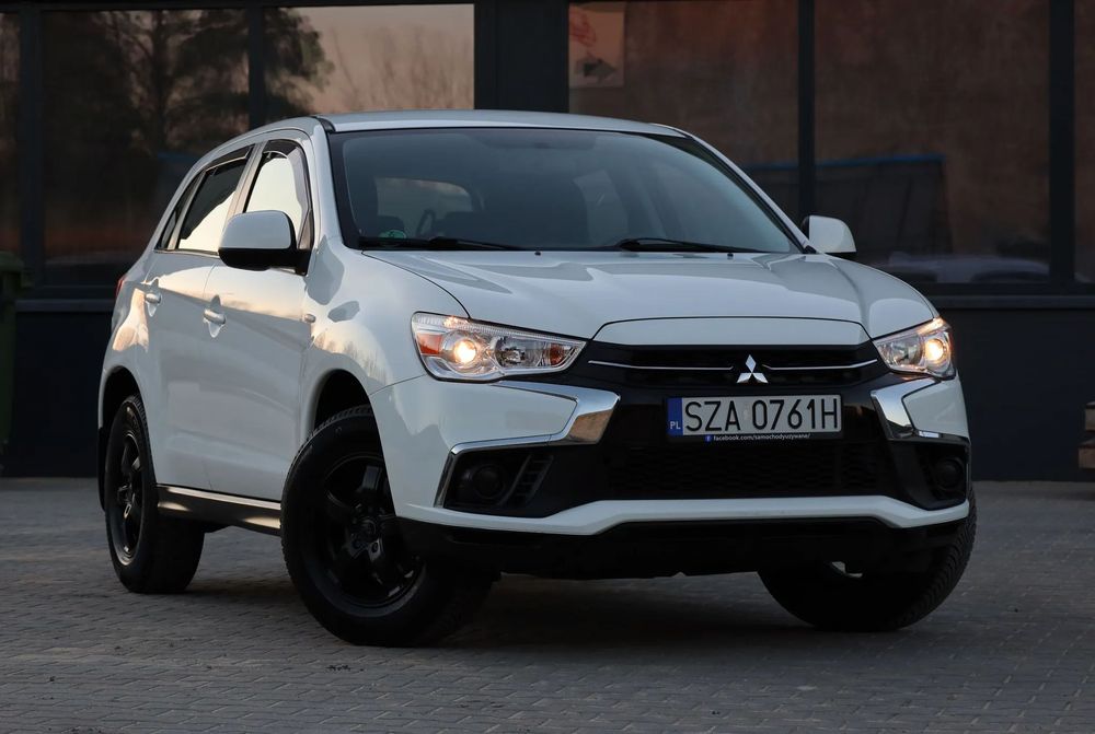 Mitsubishi ASX 1,6 kamera carplay AC automatyczna PDC serwis ASO