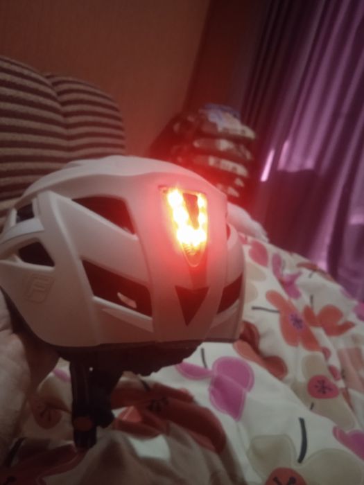 Вело шлем на велосипед