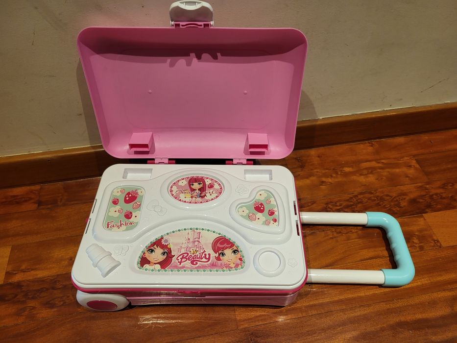 Troley de brincar.64550275349249124