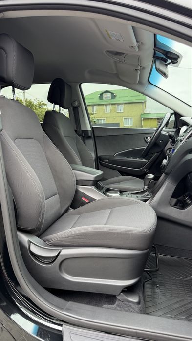 Hyundai SantaFe 4WD Official Хюндай СантаФе 4WD 2012 р 6АКПП 100 тис\км Гарний стан