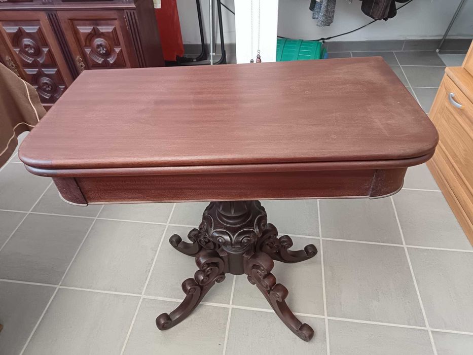 Móveis completos de quarto, Bar, mesa de jogos e cristaleira de sala