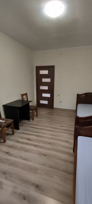 Будинок. До 4 осіб, Окрестности вхід, закритий двір, ВПО, мож.з тварин