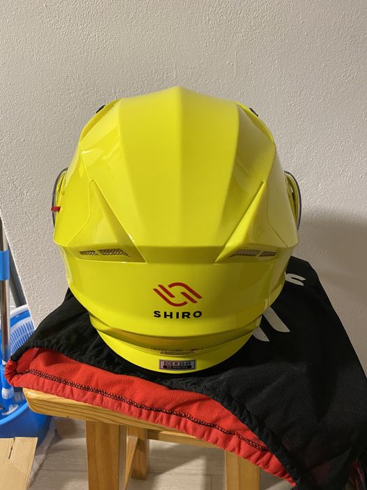 Capacete ajustavel com oculos - Proteção e estilo em 1 só